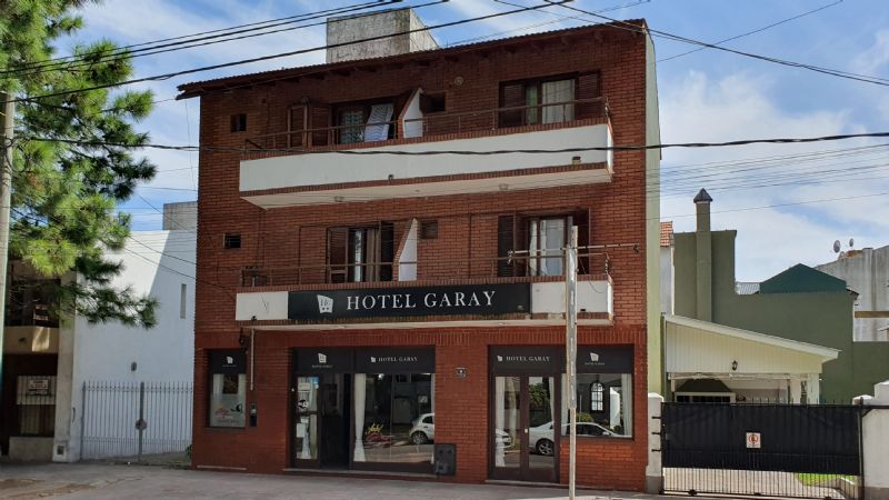 Hotel Garay. de Hotel Garay 